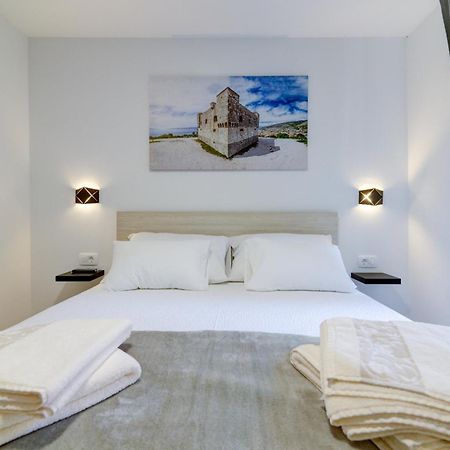 Rote Zora Apartment Senj  Bagian luar foto
