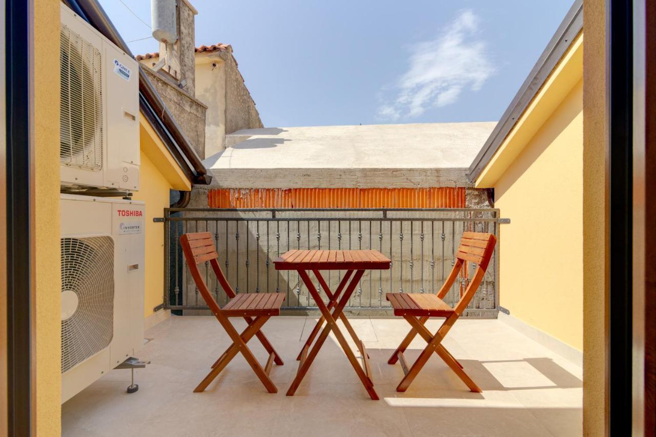 Rote Zora Apartment Senj  Bagian luar foto