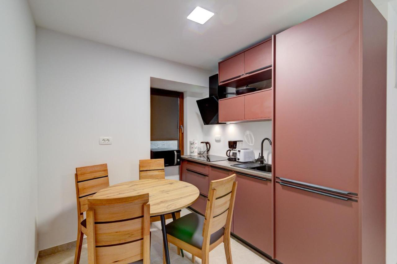 Rote Zora Apartment Senj  Bagian luar foto